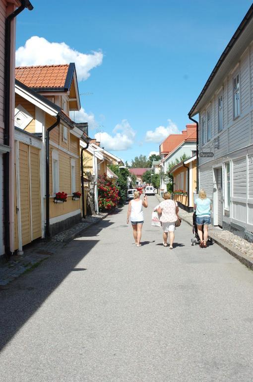 Roda Magasinet Mariefred Exteriér fotografie